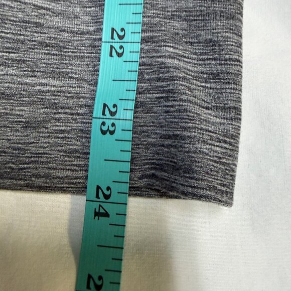 The North Face Women’s Joggers S Gray EUC 24” Inseam Pockets - Picture 12 of 12